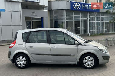 Минивэн Renault Scenic 2005 в 