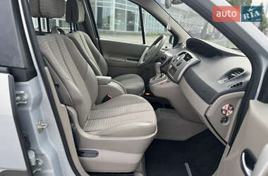Минивэн Renault Scenic 2005 в 