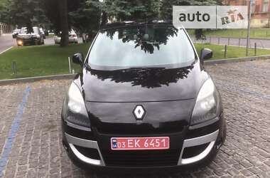 Минивэн Renault Scenic 2010 в Днепре