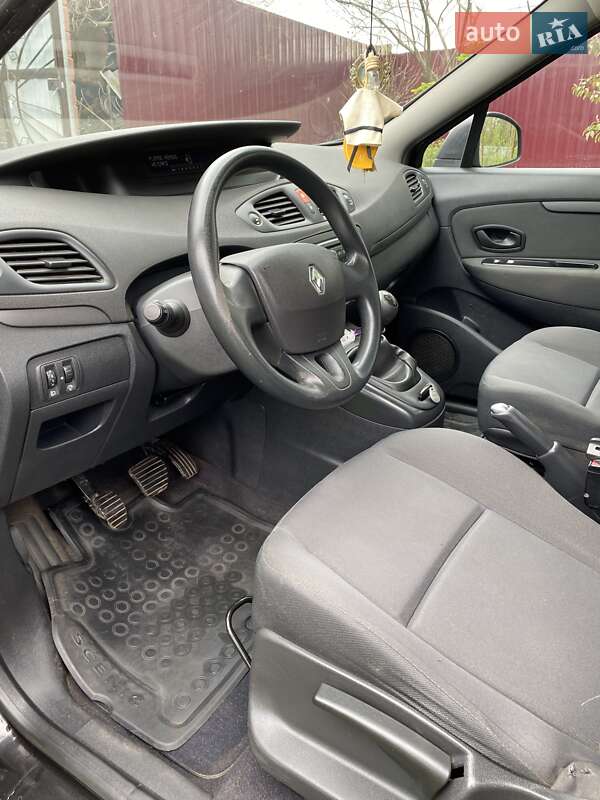 Минивэн Renault Scenic 2009 в Александрие