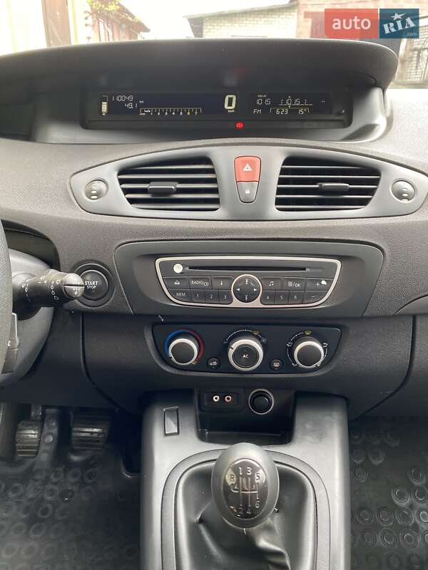 Минивэн Renault Scenic 2009 в Александрие