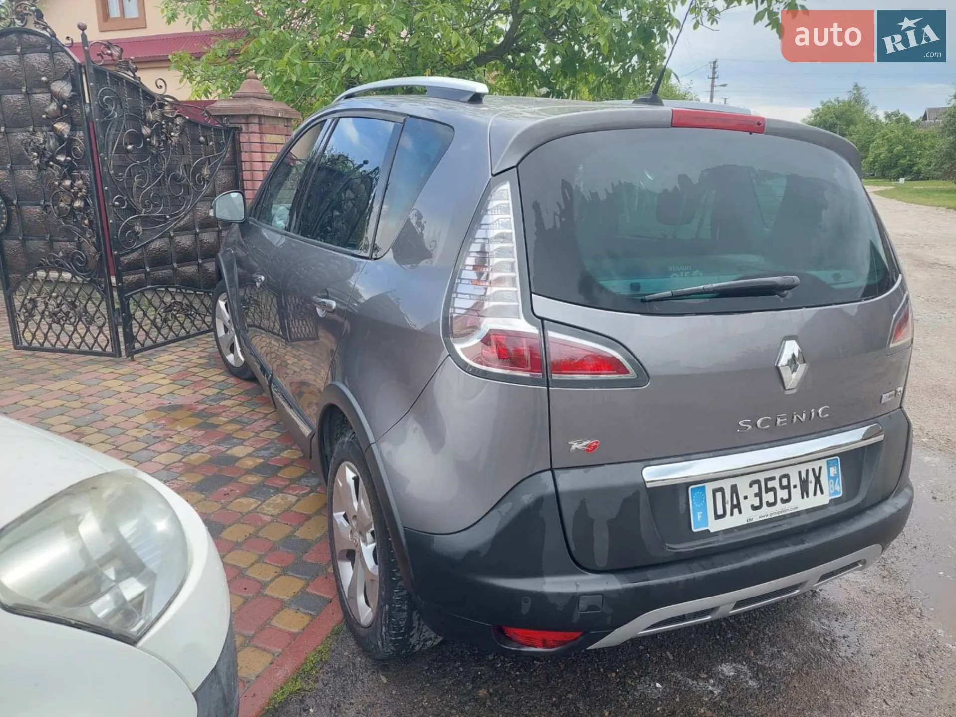 2013 Renault Scenic - мініатюра 2