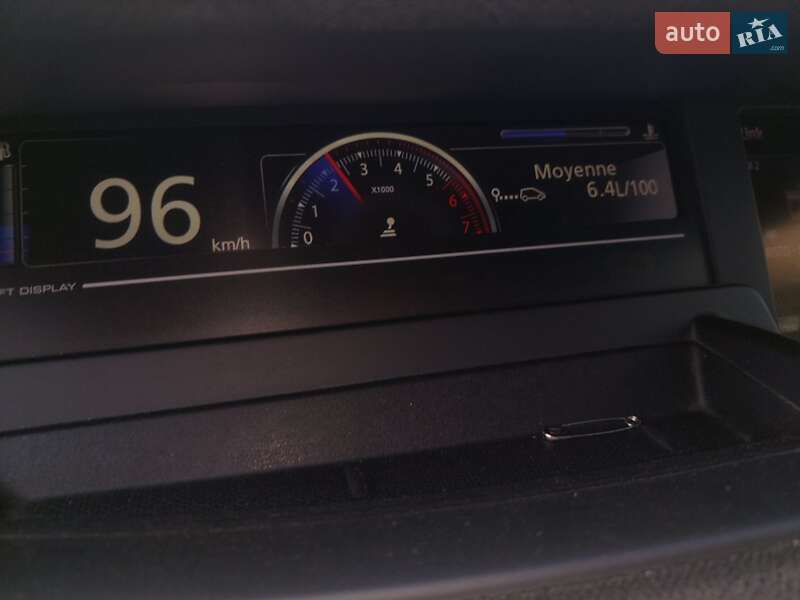 Минивэн Renault Scenic 2013 в Дубно