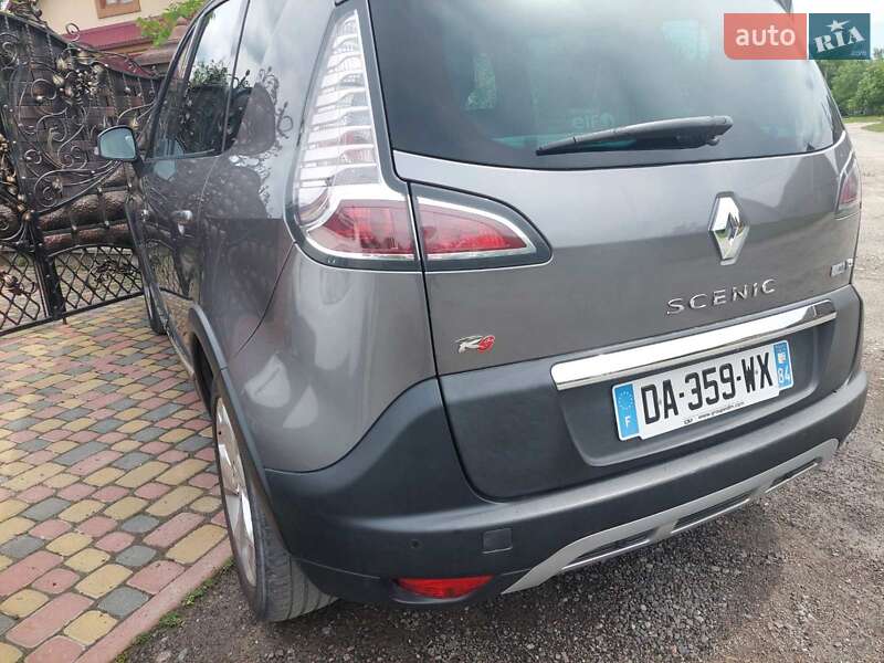 Минивэн Renault Scenic 2013 в Дубно