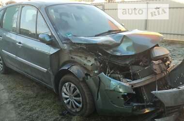 Мінівен Renault Scenic 2006 в Івано-Франківську