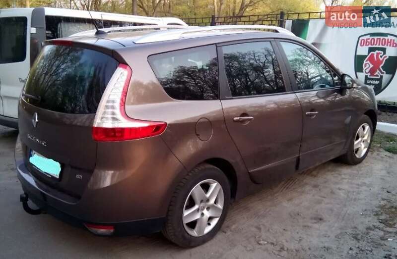 Мінівен Renault Scenic 2012 в Києві фото 4 Мінівен Renault Scenic 2012 в Києві