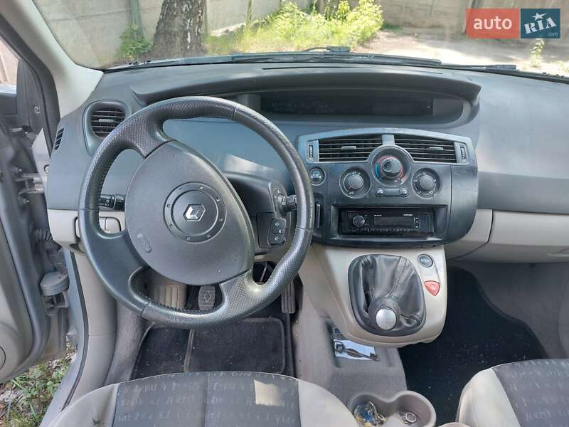 Минивэн Renault Scenic 2005 в Прилуках