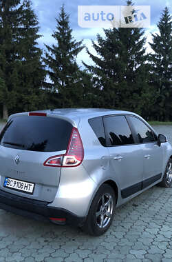 Минивэн Renault Scenic 2011 в Дубно