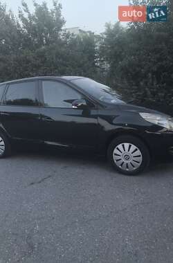 Минивэн Renault Scenic 2009 в Запорожье