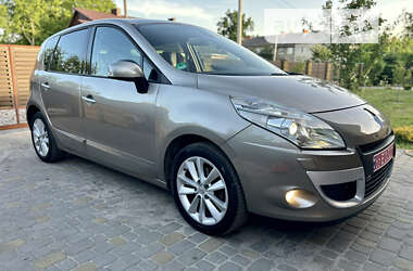 Мінівен Renault Scenic 2010 в Луцьку