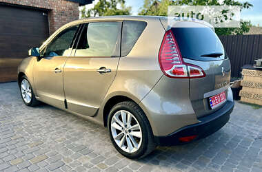 Мінівен Renault Scenic 2010 в Луцьку