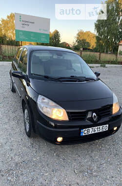 Минивэн Renault Scenic 2006 в Мене