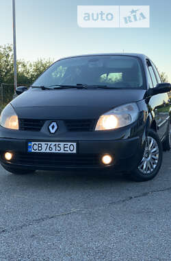 Минивэн Renault Scenic 2006 в Мене