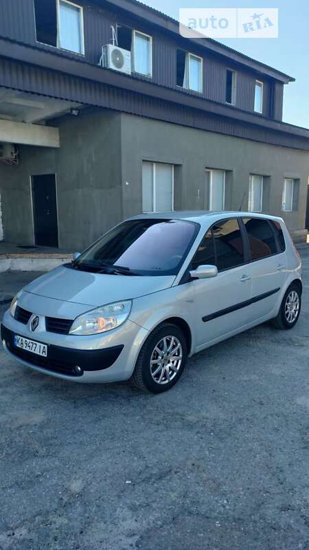 Минивэн Renault Scenic 2003 в Киеве