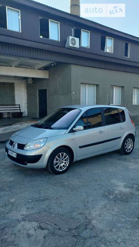 Минивэн Renault Scenic 2003 в Киеве