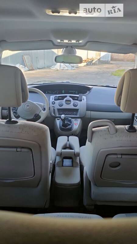 Минивэн Renault Scenic 2003 в Киеве
