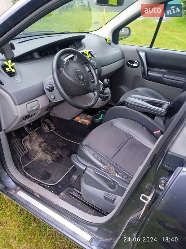 Минивэн Renault Scenic 2006 в Самарах
