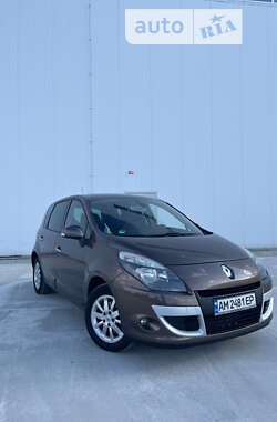 Мінівен Renault Scenic 2010 в Коростені