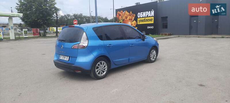 Минивэн Renault Scenic 2012 в Ивано-Франковске