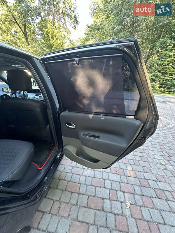 Минивэн Renault Scenic 2008 в Трускавце фото 13 Минивэн Renault Scenic 2008 в Трускавце