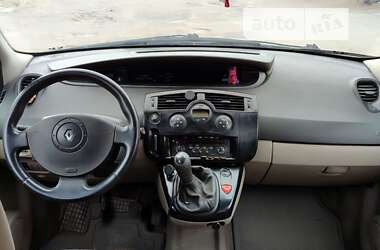 Минивэн Renault Scenic 2004 в Львове