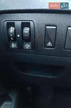 Минивэн Renault Scenic 2013 в 