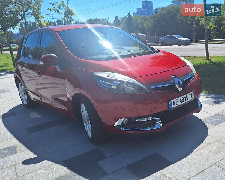 Мінівен Renault Scenic 2012 в Дніпрі фото 8 Мінівен Renault Scenic 2012 в Дніпрі
