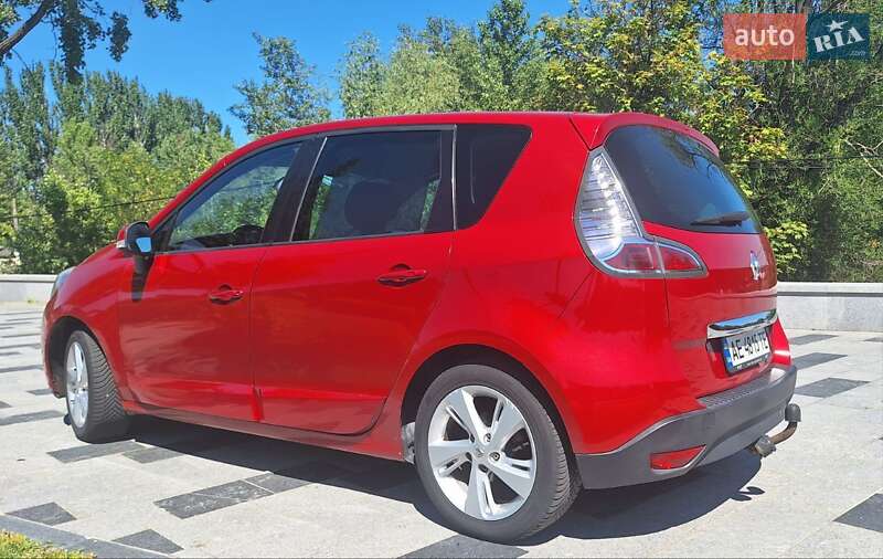 Мінівен Renault Scenic 2012 в Дніпрі фото 18 Мінівен Renault Scenic 2012 в Дніпрі