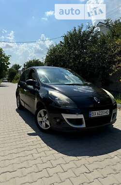 Минивэн Renault Scenic 2010 в Хмельницком