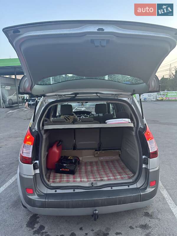 Мінівен Renault Scenic 2004 в Вінниці