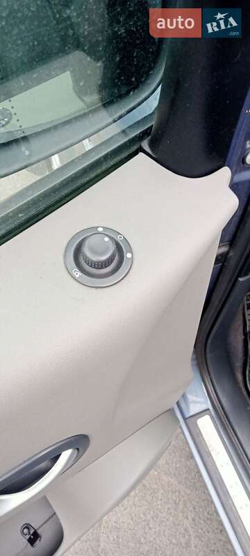 Минивэн Renault Scenic 2007 в Белой Церкви