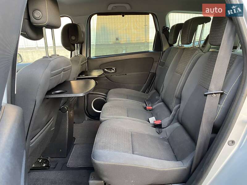 Минивэн Renault Scenic 2010 в Днепре фото 6 Минивэн Renault Scenic 2010 в Днепре