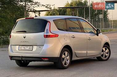 Мінівен Renault Scenic 2010 в 