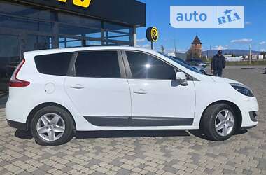 Мінівен Renault Scenic 2012 в Мукачевому