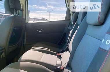 Мінівен Renault Scenic 2012 в Мукачевому