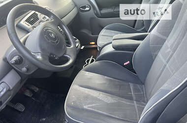 Мінівен Renault Scenic 2004 в 