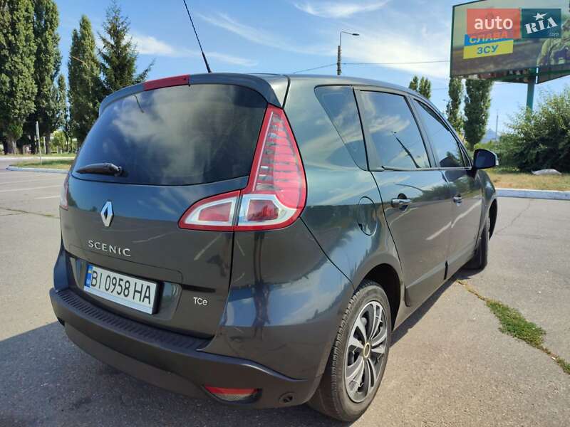 Минивэн Renault Scenic 2009 в Кременчуге