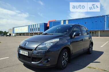 Мінівен Renault Scenic 2009 в Кременчуці