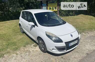 Мінівен Renault Scenic 2011 в Сколе