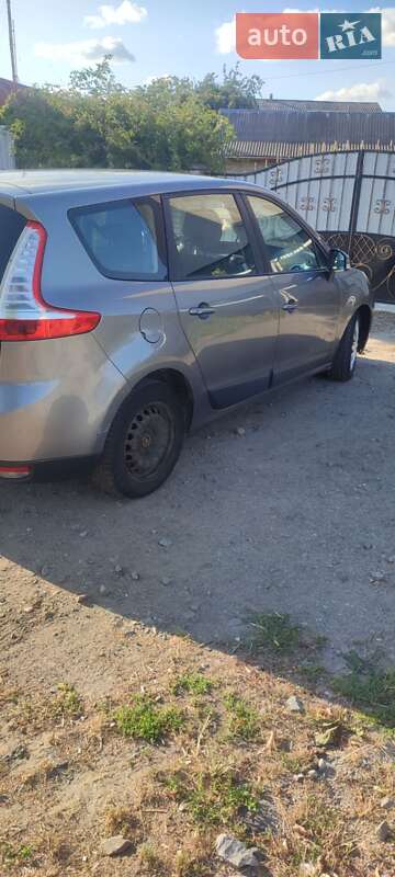 Минивэн Renault Scenic 2009 в Белой Церкви