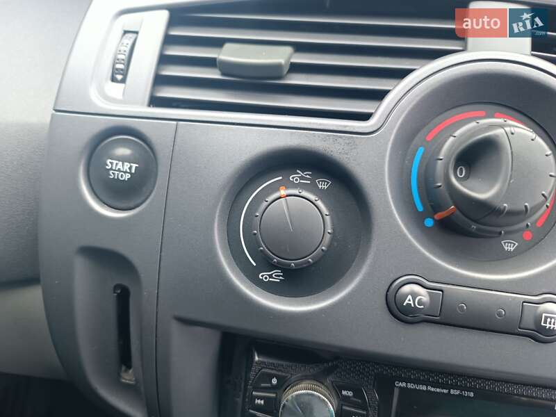 Минивэн Renault Scenic 2007 в Киеве