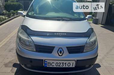 Минивэн Renault Scenic 2005 в Городке