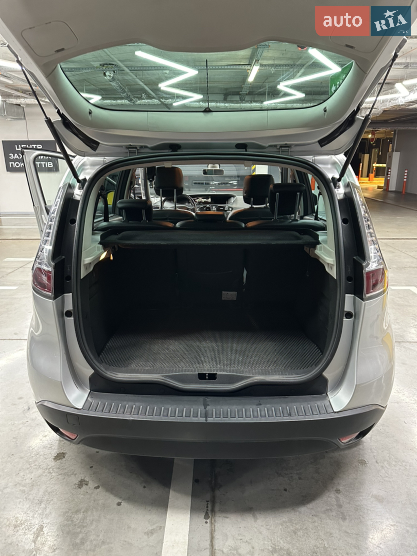 2013 Renault Scenic - мініатюра 17