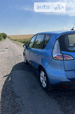 Минивэн Renault Scenic 2012 в Смеле