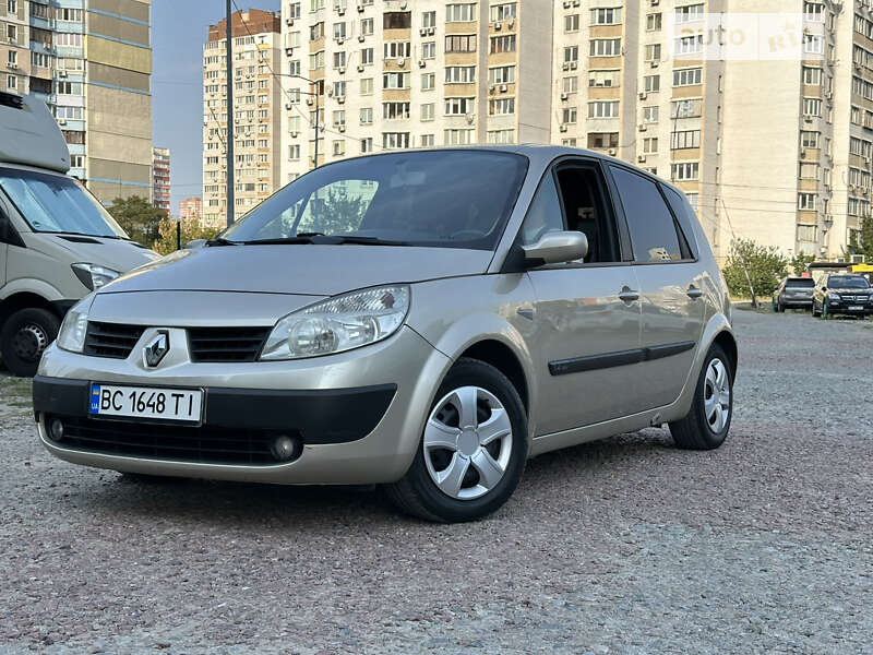 Минивэн Renault Scenic 2006 в Киеве