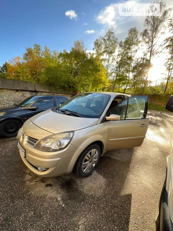 Мінівен Renault Scenic 2008 в Трускавці