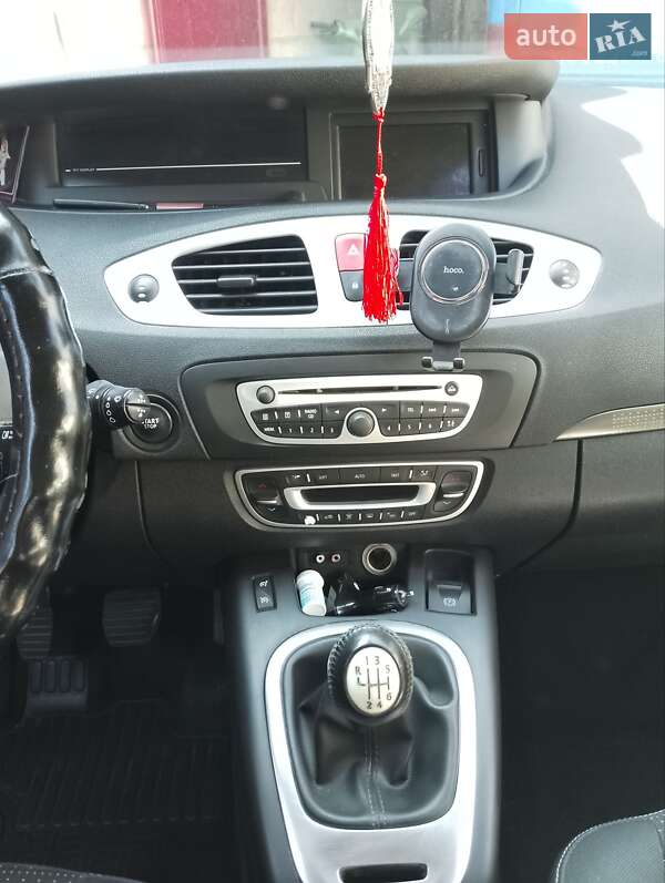 Минивэн Renault Scenic 2010 в Владимирце фото 29 Минивэн Renault Scenic 2010 в Владимирце