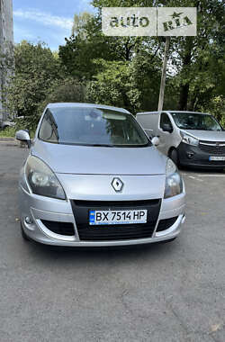 Мінівен Renault Scenic 2011 в Хмельницькому