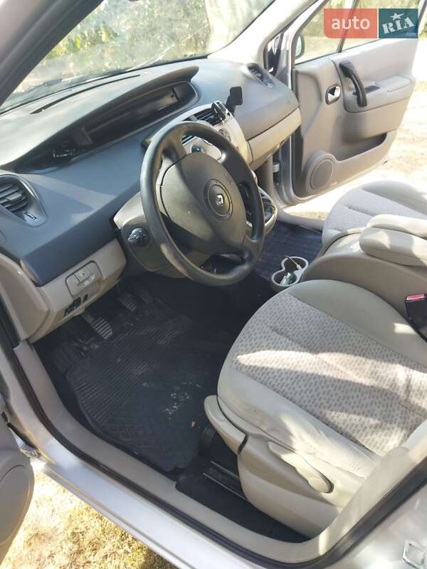 Минивэн Renault Scenic 2006 в Локачах фото 16 Минивэн Renault Scenic 2006 в Локачах