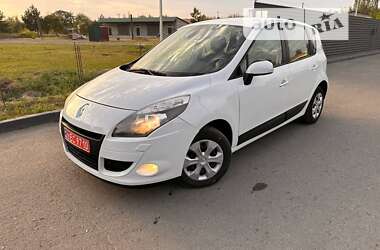 Мінівен Renault Scenic 2010 в Радивиліві